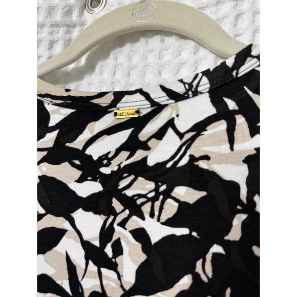 St. John Black White Tan Floral Short Sleeve Top Sz Med - Picture 7 of 7